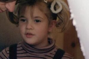 Her Dad Was An Alcoholic And She Had A Traumatic Childhood, Today She's A Hollywood Legend
